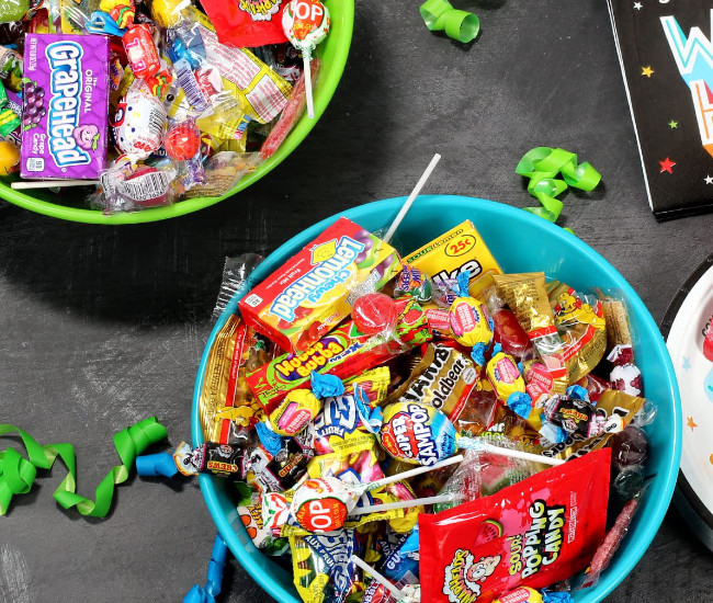 Halloween BULK Candy - 12 Pounds - Huge Parade Candy Assortment - Bulk Candy Individually Wrapped For Schools, Offices, Mixed Party Candies - Assorted Candy for Pinata Filler, Birthdays, Carnivals, Claw Machines