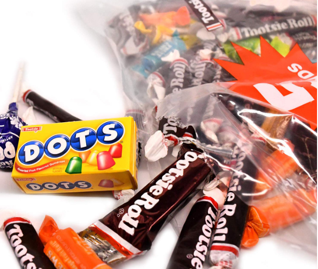 Tootsie Roll Child's Play Candy Favorites with Bonus Mobile Game, 5 Pounds of Individually Wrapped Party Candy - Funtastic Candy Variety Mix Bag - Peanut Free, Gluten Free (5 Pounds)