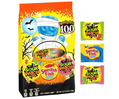SOUR PATCH KIDS & SWEDISH FISH Mini Halloween Candy Variety Pack, 100 Trick or Treat Bags